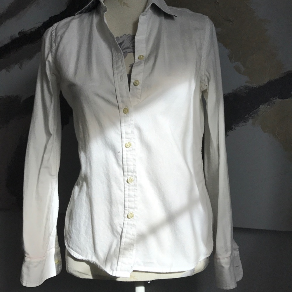 Banana Republic Button Down Collar Shirt